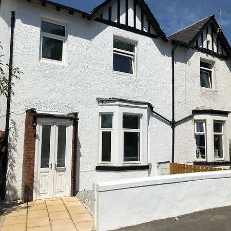Glasgow Airport Holiday Home Paisley Exteriör bild