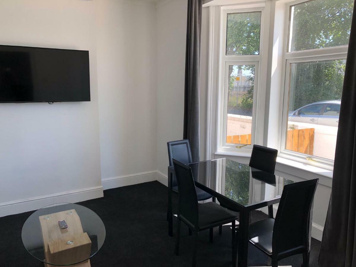 Glasgow Airport Holiday Home Paisley Exteriör bild
